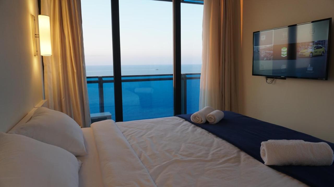 Aparthotel Heaven'S Palace Batumi Exterior foto